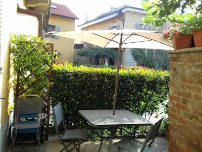 פינרולו Guest House Elisabeth מראה חיצוני תמונה
